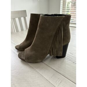 Reaction by Kenneth Cole Olive Green Suede Fringe Peep Toe Booties 10